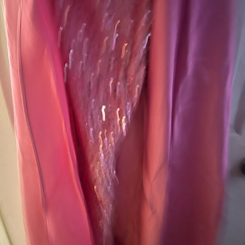 One-Shoulder Pink Evening Gown with High Slit - Picture 4 of 4